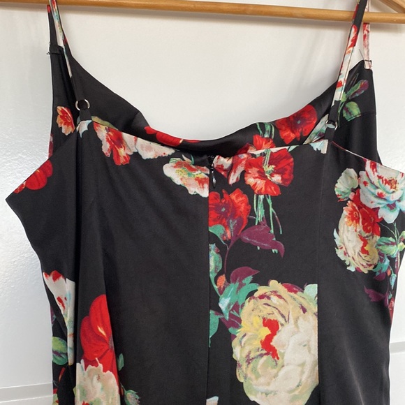 Slip dress - Picture 2 of 4